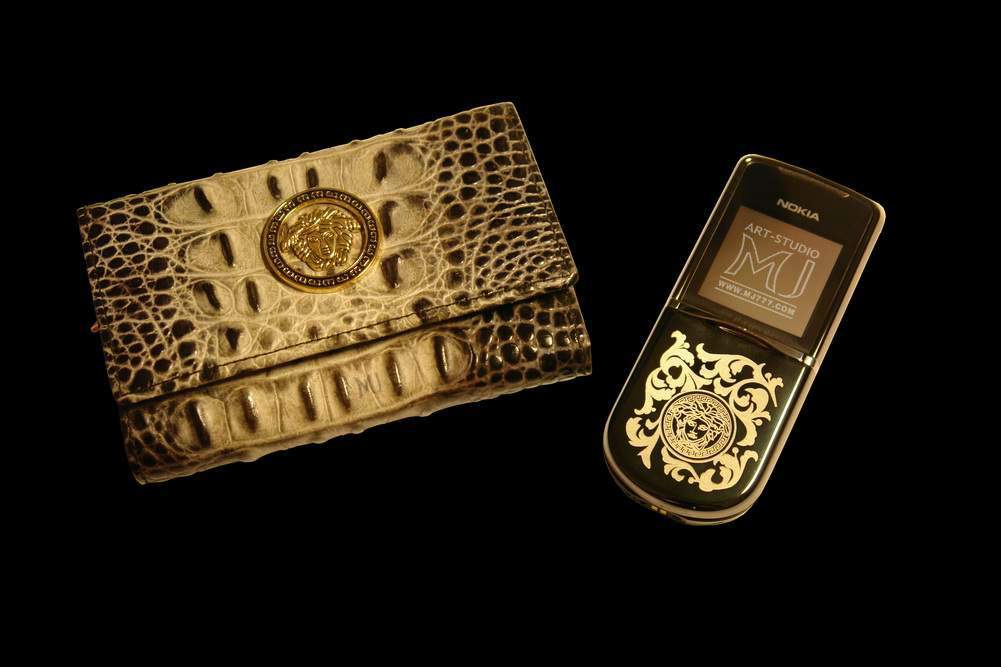 MJ Nokia 8800 Sirocco with Mobile Case Versace Limited Edition - Gold Logo, Alligator Skin