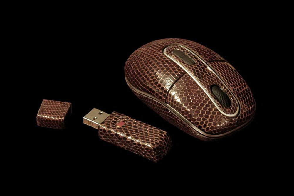MJ Radio Mouse and Flash Stick 64gb Leather Gold Edition - Iguana Lizard Skin & White Gold
